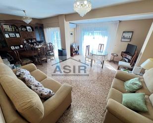 Sala d'estar de Pis en venda en Alzira amb Aire condicionat i Balcó