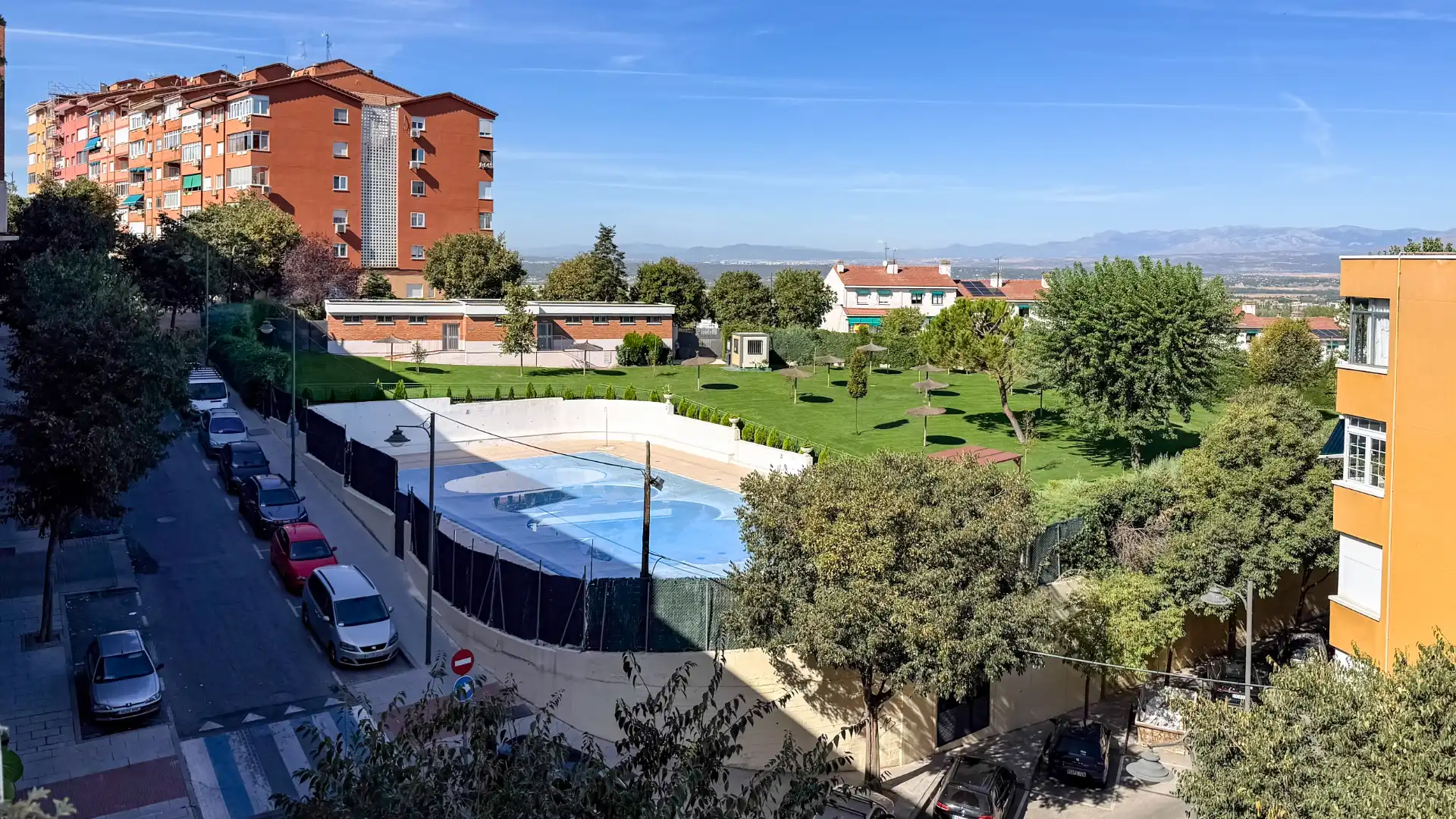 Appartamento con piscina in vendita a Calle de Valserrano, imagen 47