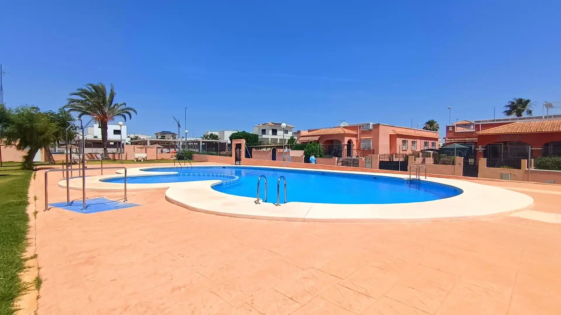 Piscina de Piso en venta en Los Montesinos con Aire acondicionado, Calefacción y Terraza