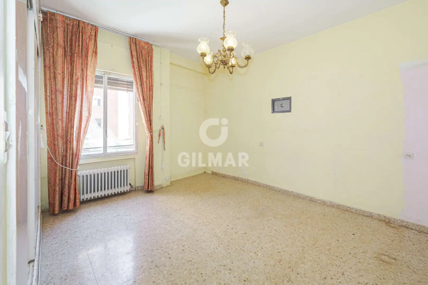 Habitación de Piso en venta en Sevilla con Calefacción y Jardín privado
