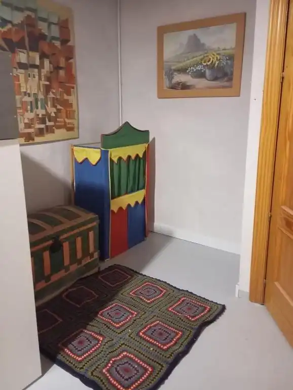 Dormitori de Casa o xalet en venda en Busquístar amb Terrassa i Moblat