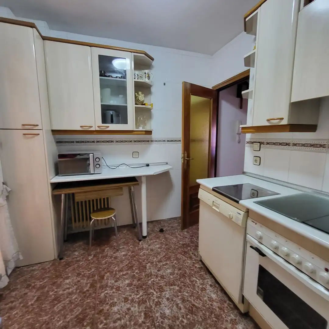 Küche von Wohnung zur Miete in Ávila mit Heizung, Terrasse und Möbliert