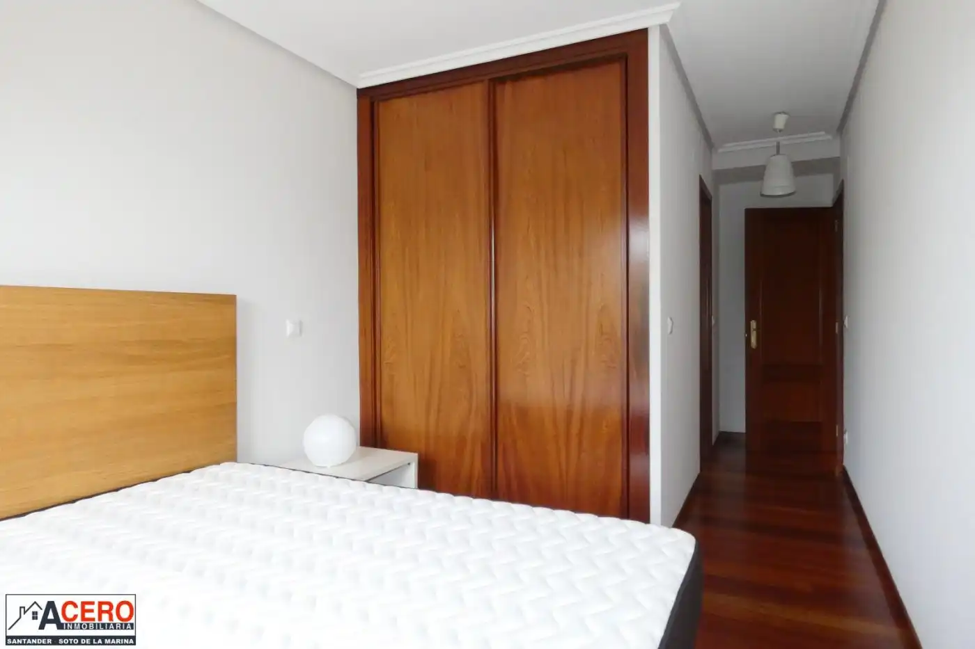 Bedroom of Flat for rent in Santa Cruz de Bezana  with Heating, Parquet flooring and Furnished