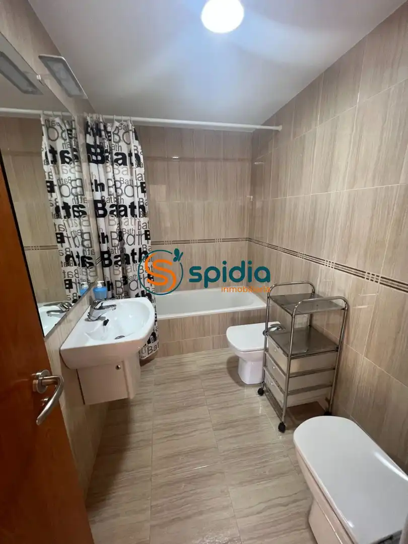 Apartamento de alquiler en Calle JOSE MARIA PEREDA, Las Lomas - Las Yucas