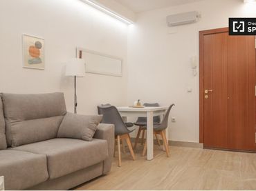 Appartement avec balcon à louer à Tetuán