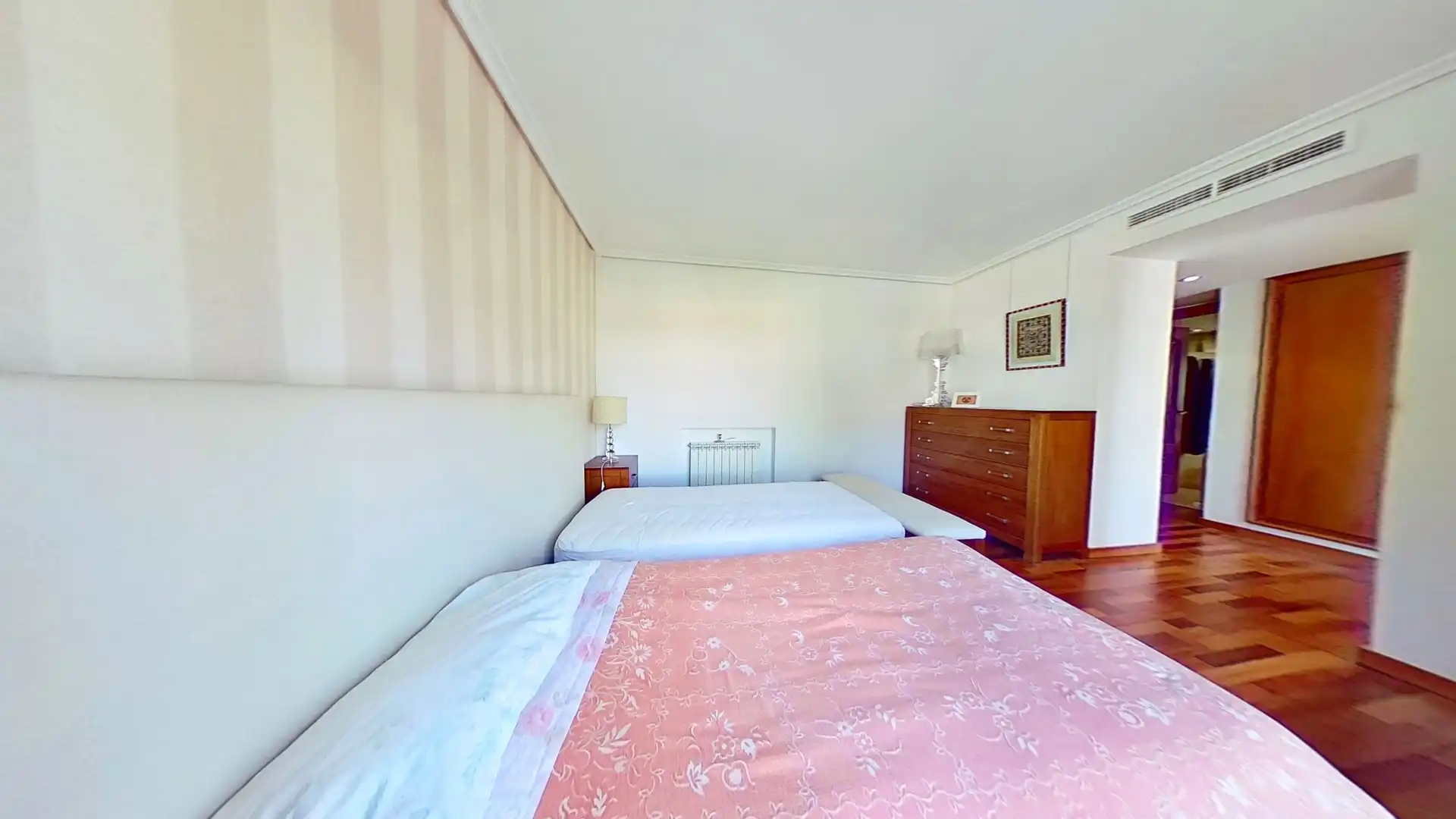 Detached house with pool for sale in carrer de Salvador Dalí 15, imagen 18