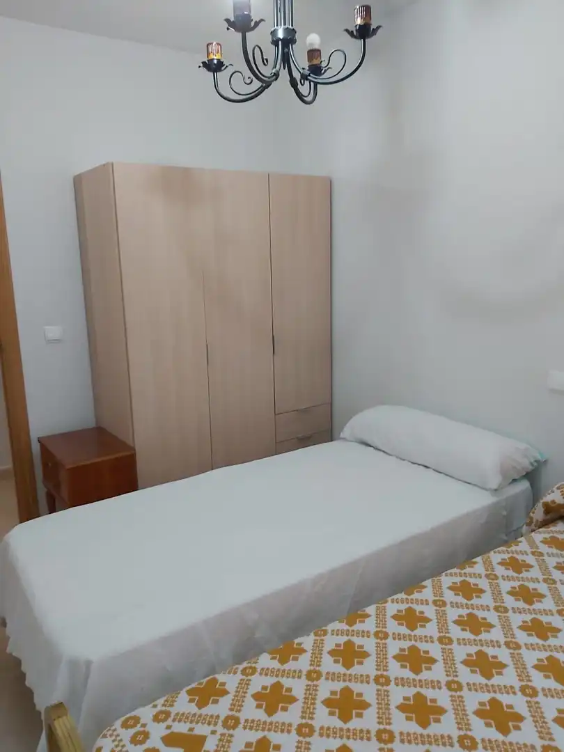 Habitación de Piso de alquiler en Villaseca de la Sagra con Aire acondicionado, Calefacción y Amueblado