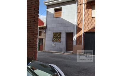 Exterior view of Country house for sale in San Juan del Molinillo