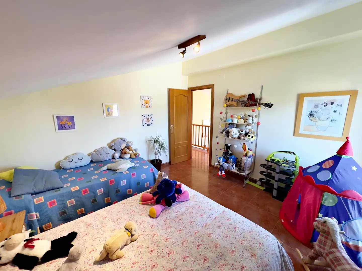 Bedroom of Houses for sale in Vallirana  with Heating, Private garden and Terrace
