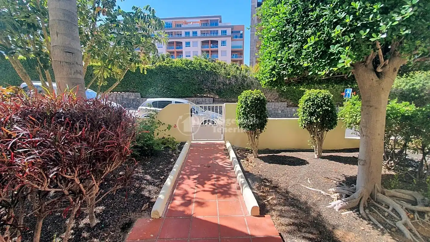 Vista exterior de Apartamento de alquiler en San Miguel de Abona con Jardín privado, Terraza y Amueblado