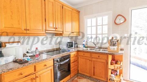 Foto 3 de Apartament en venda a Sayalonga, Málaga