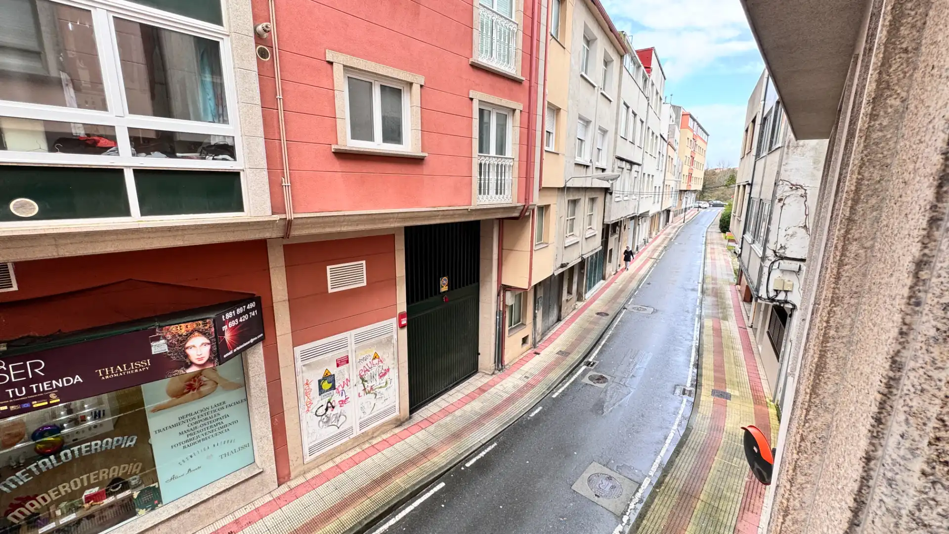 Außenansicht von Wohnung zum Verkauf in Arteixo mit Heizung, Parkett und Terrasse
