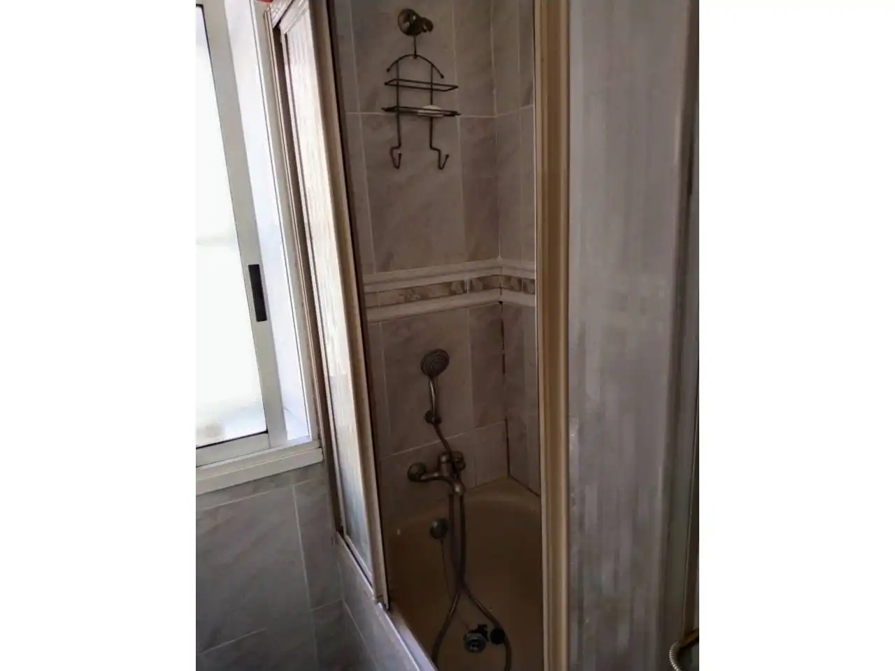 Bathroom of Flat for rent in Burgos  with Heating, Terrace and Furnished