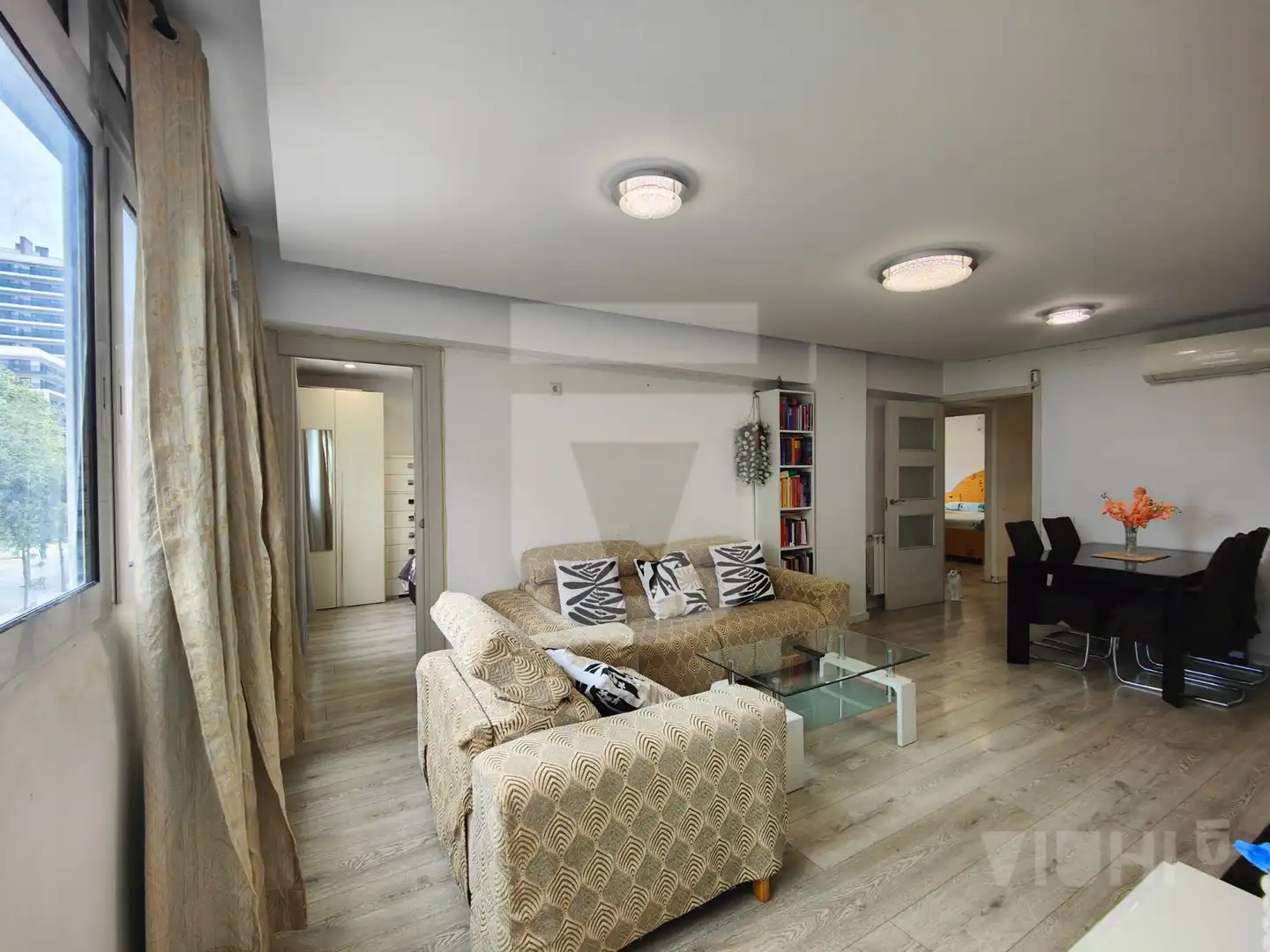 Living room of Flat for sale in Barcelona  with Air Conditioner, Heating and Parquet flooring