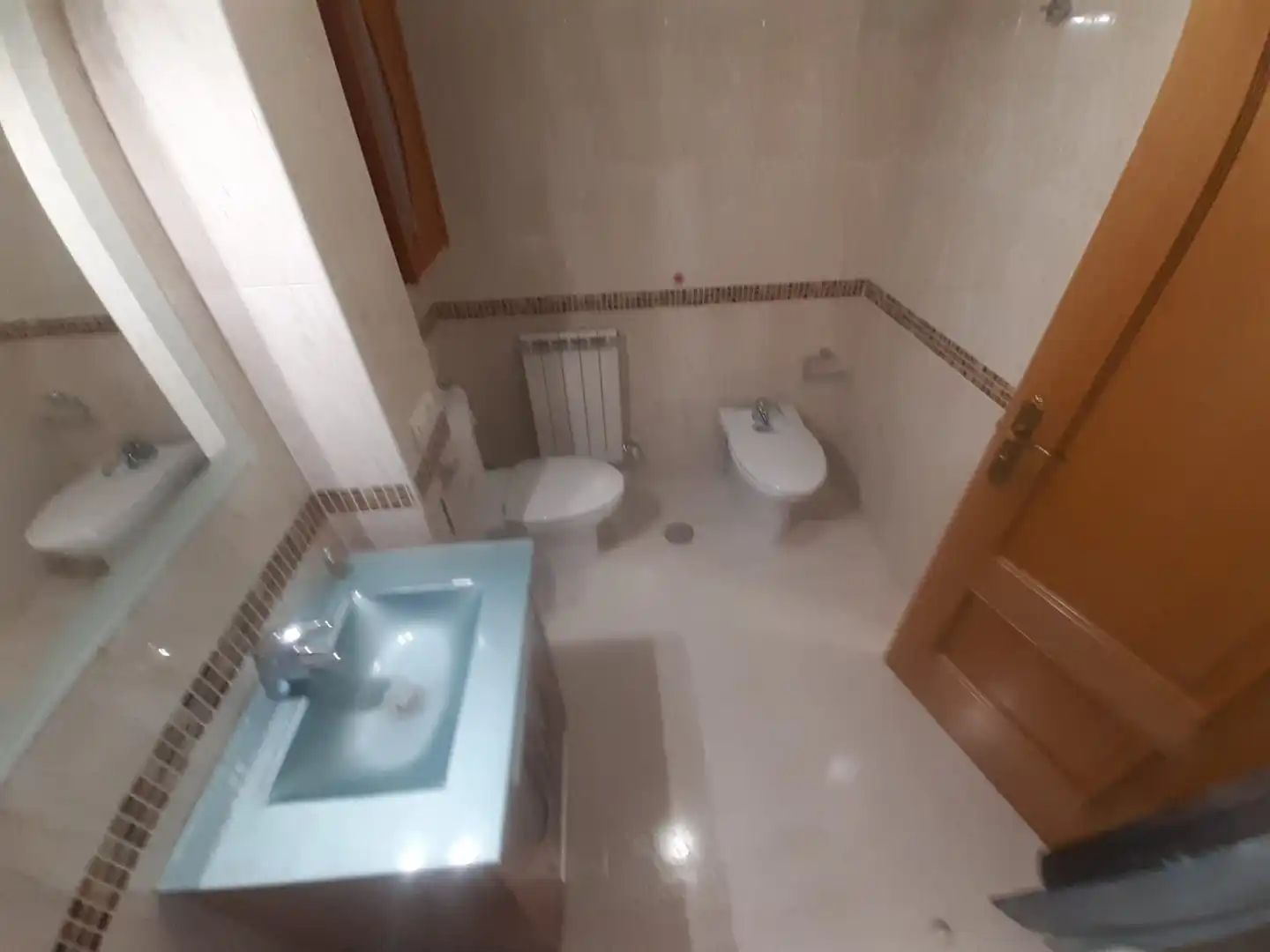 Bathroom of Flat for rent in Zamora Capital   with Storage room, Balcony and Community pool