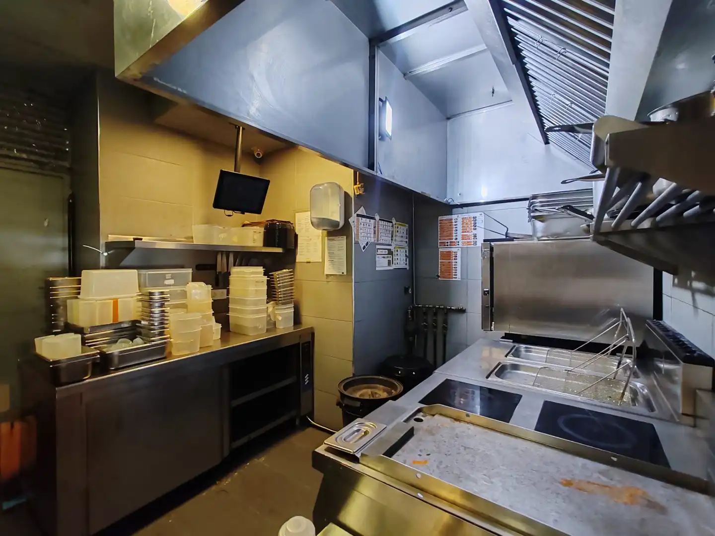 Cocina de Local en traspaso en Madrid con Aire acondicionado, Calefacción y Terraza
