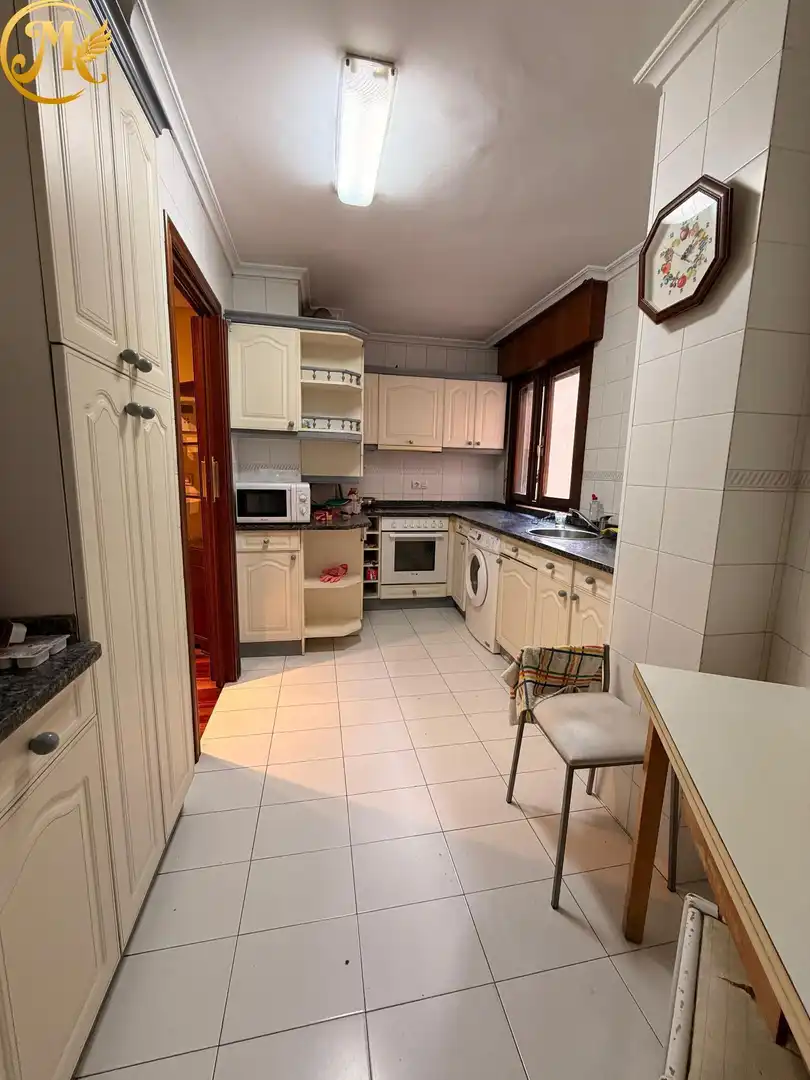 Cocina de Piso en venta en Santander con Calefacción, Terraza y Trastero