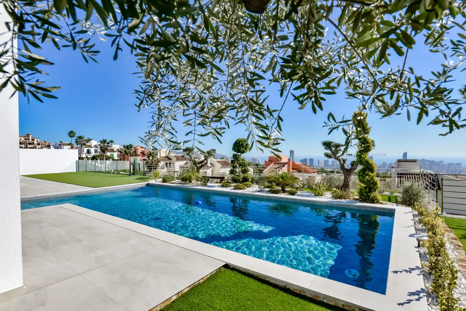 Casa amb piscina en venda a Golf Bahía, imagen 79