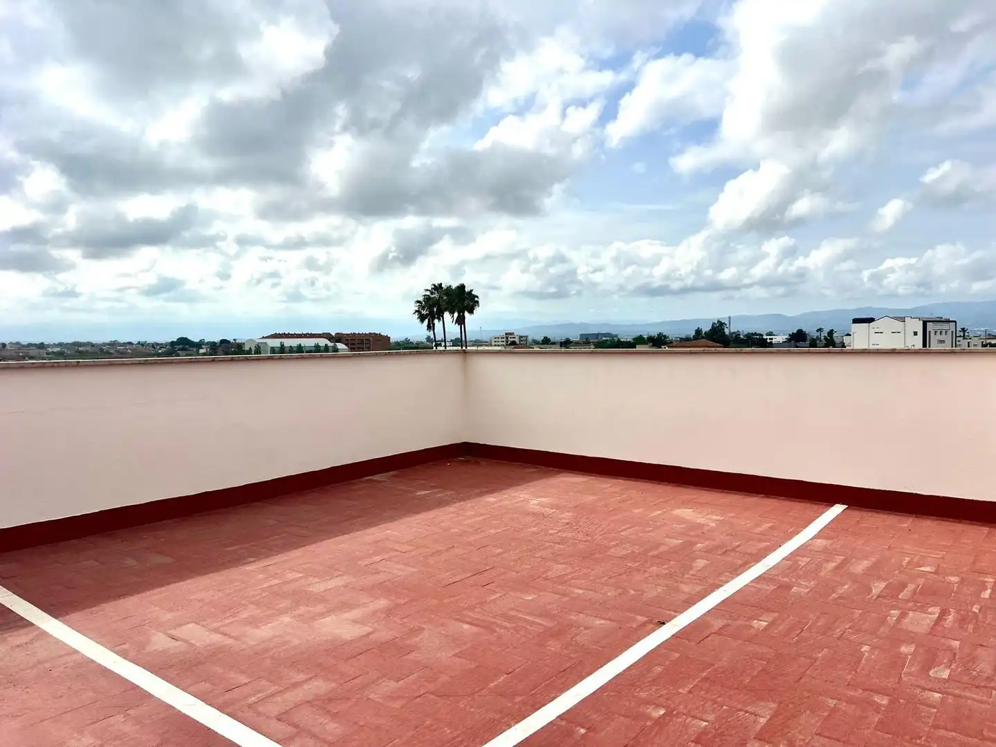 Terraza de Piso en venta en Deltebre con Alarma