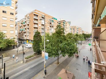 Pis amb ascensor en venda a Calle Infanta Beatriz
