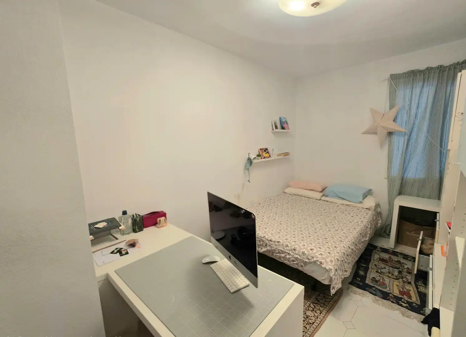 Habitación de Piso en venta en El Rosario con Amueblado y Piscina comunitaria