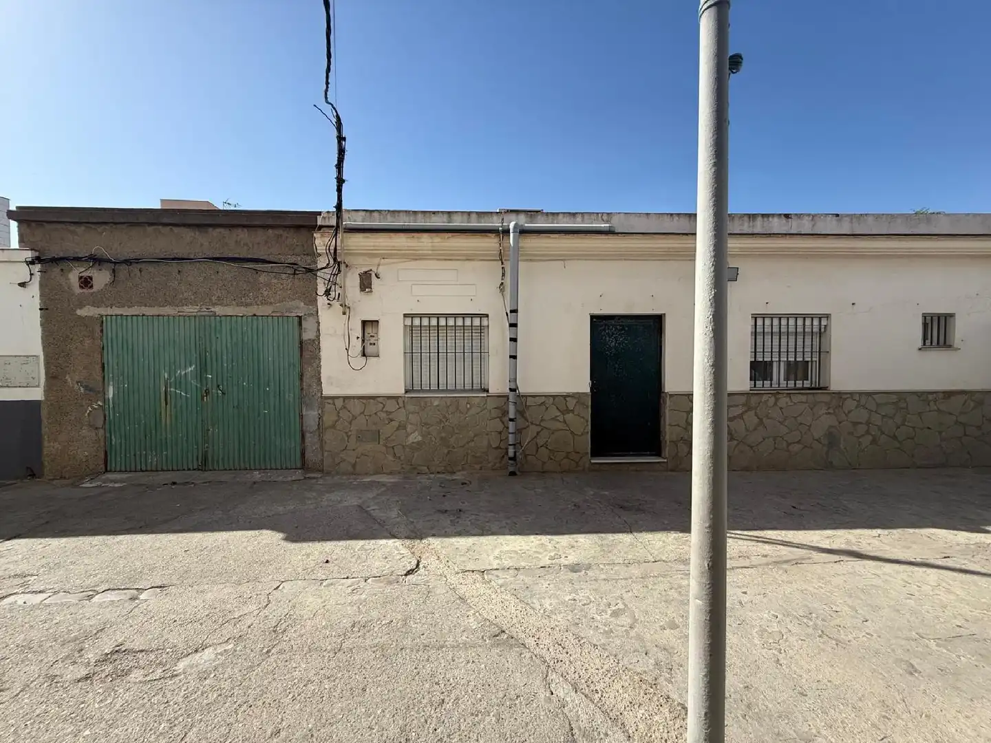 Vista exterior de Casa o xalet en venda en La Línea de la Concepción
