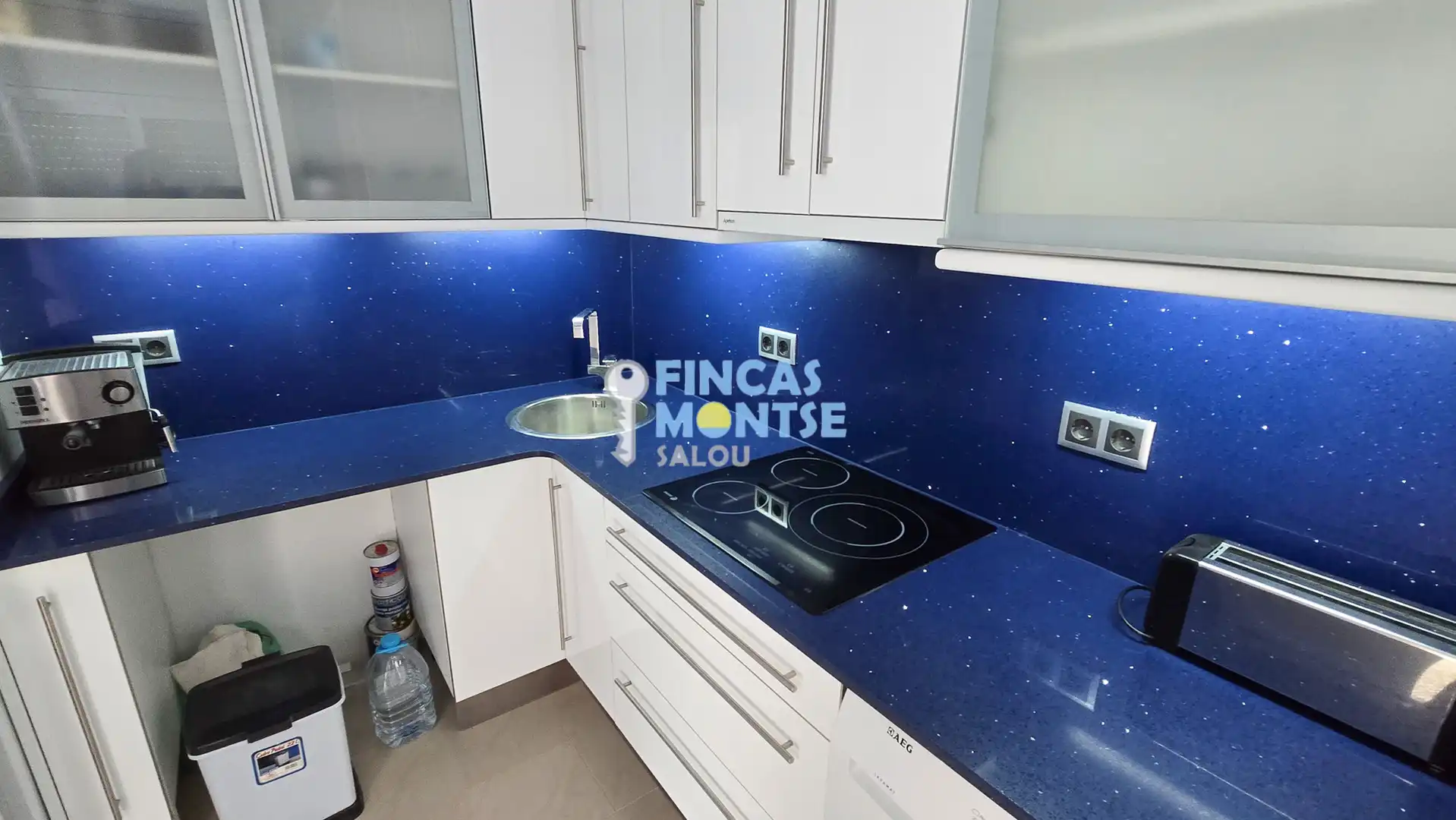 Cocina de Apartamento en venta en Salou con Terraza y Amueblado