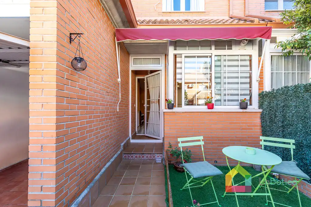 Garden of Detached homes for sale in Toledo  with Air Conditioner, Heating and Terrace
