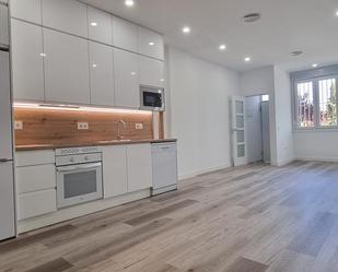 Cuina de Planta baixa en venda en Leganés amb Aire condicionat