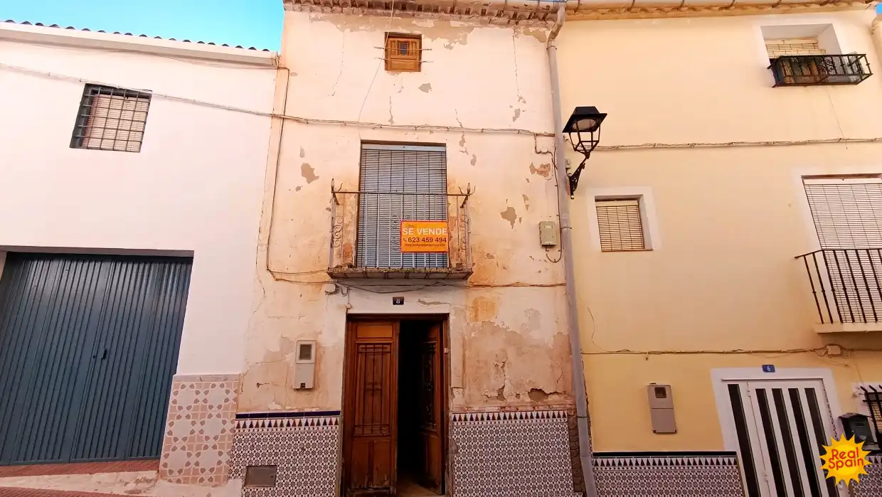 Adossat amb terrassa en venda a Cúllar
