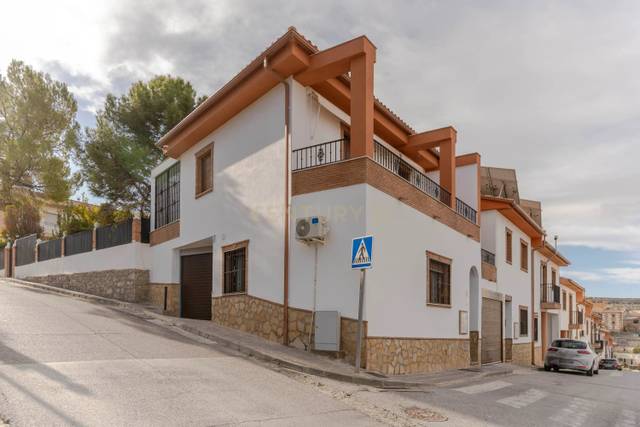 Casa-chalet en Venta en C. Fuerteventura, 36 en Deifontes