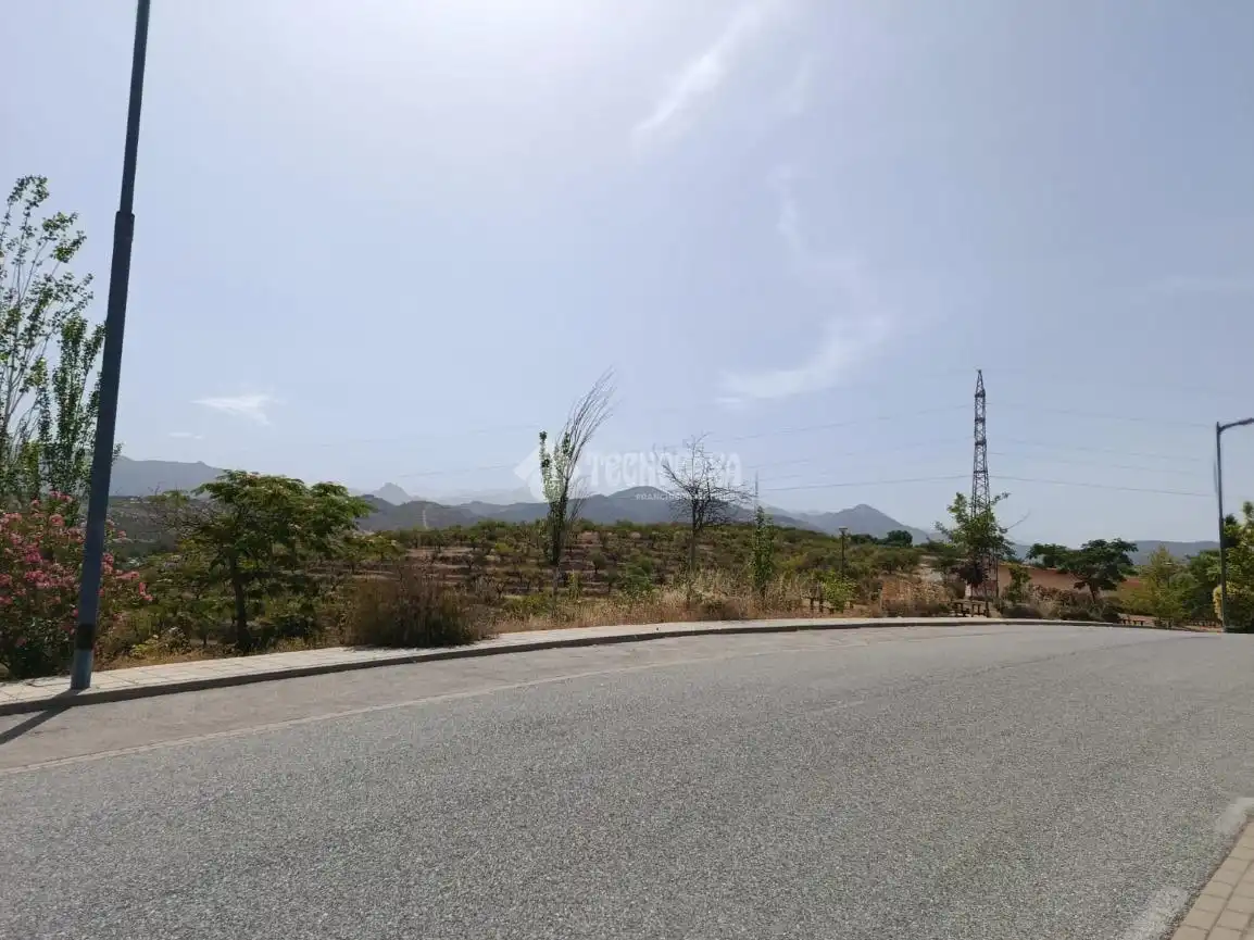 Residencial en venda en Gójar