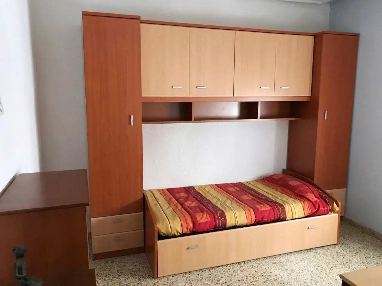 Habitación de Apartamento en venta en  Logroño con Calefacción y Balcón