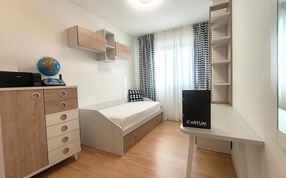 Bedroom of Flat for sale in  Logroño  with Air Conditioner, Heating and Private garden