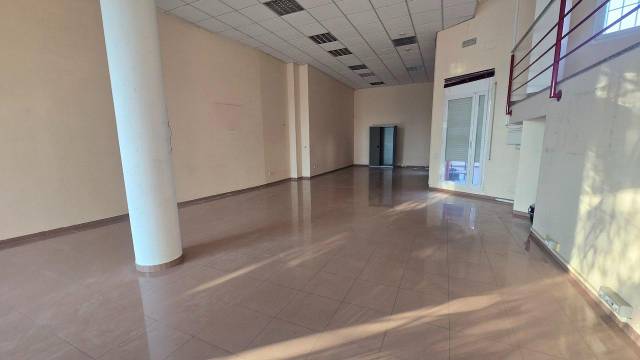 Local comercial en Alquiler en Calle Carrer Molí, 1 en Caldes de Montbui