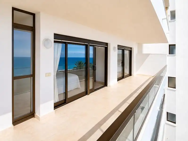 Terrasse von Wohnung zur Miete in Estepona mit Terrasse