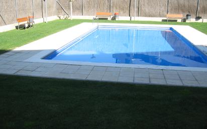 Swimming pool of Flat for sale in  Lleida Capital  with Air Conditioner, Swimming Pool and Balcony