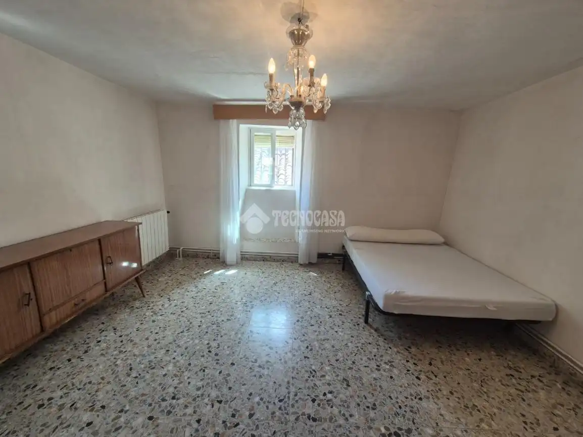 Habitación de Finca rústica en venta en Estriégana con Calefacción