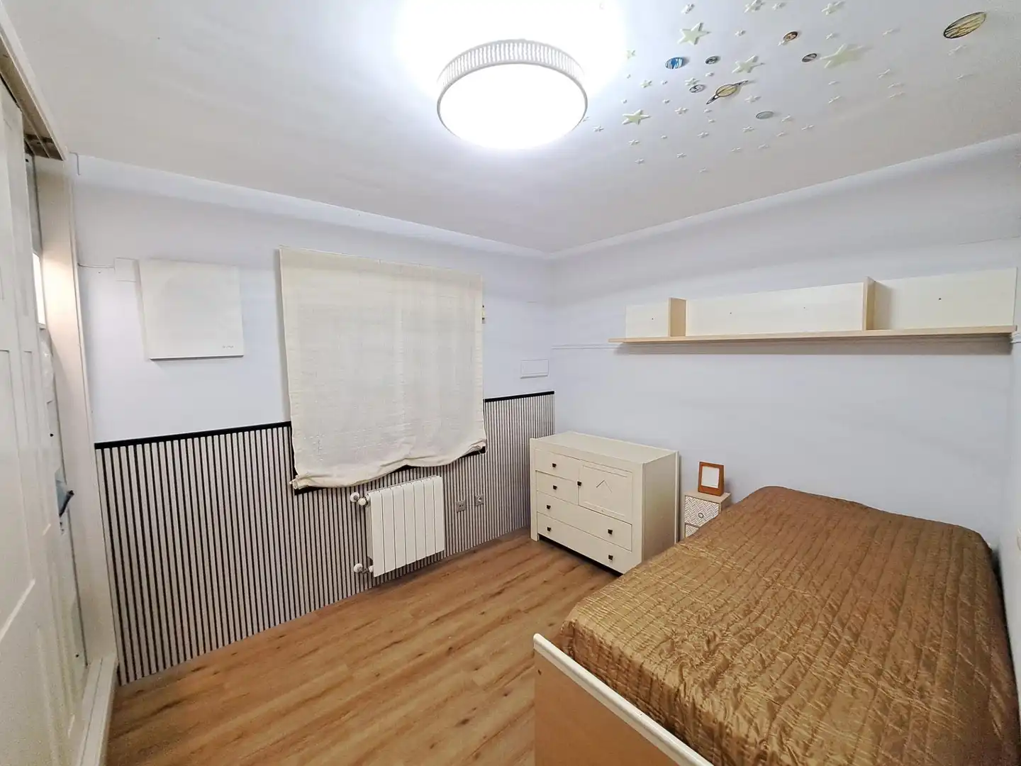 Bedroom of Country homes for sale in Benicull de Xúquer  with Air Conditioner, Heating and Private garden
