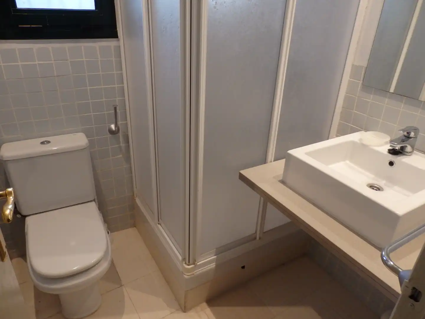 Bany de Casa o xalet en venda en Mont-roig del Camp amb Aire condicionat, Jardí privat i Terrassa