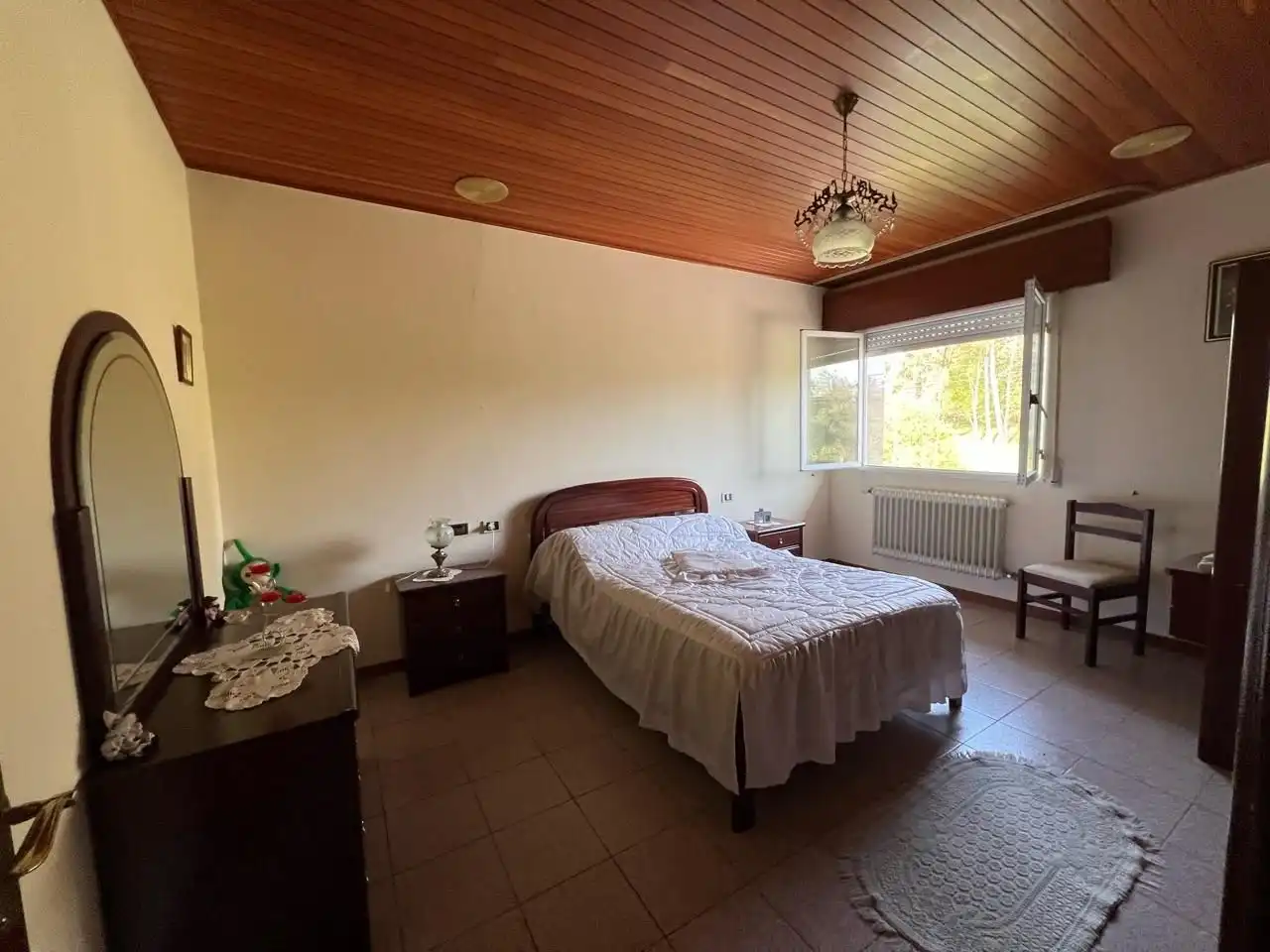 Bedroom of Houses for sale in Ourense Capital   with Heating, Terrace and Swimming Pool