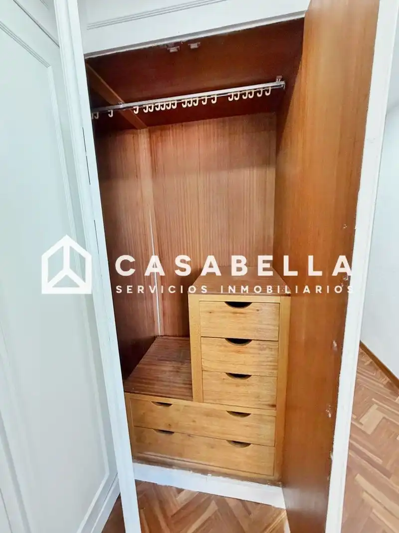 Piso de alquiler en Valencia con Aire acondicionado, Calefacción y Trastero