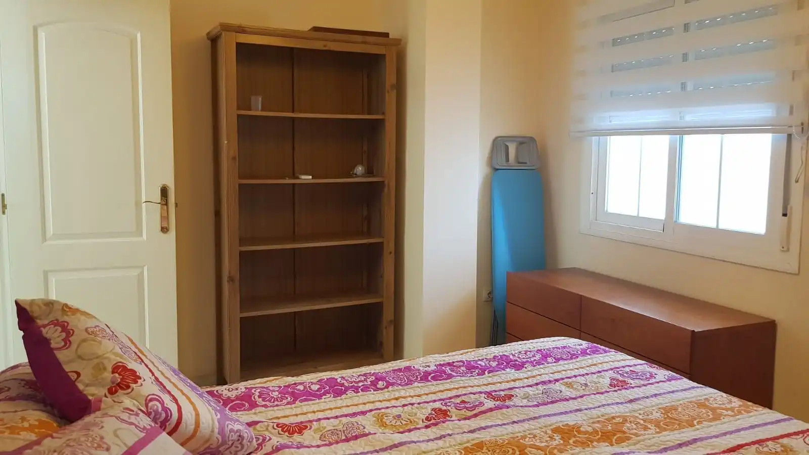 Bedroom of Apartments for rent in Málaga  with Air Conditioner, Furnished and Washing machine