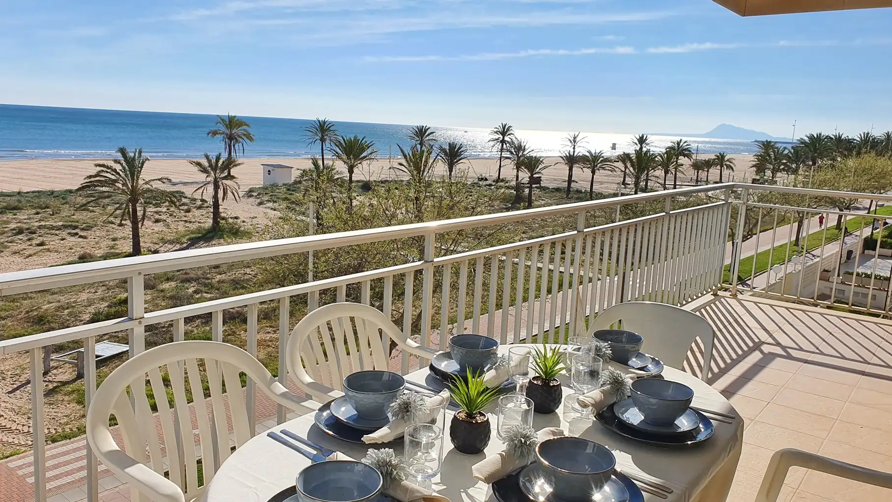 Apartment with terrace to rent in Passeig Marítim de Neptú, imagen 42