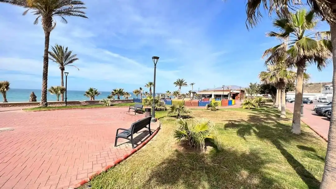 Casa adosada en venta en Calle Canjáyar, 18, Balanegra
