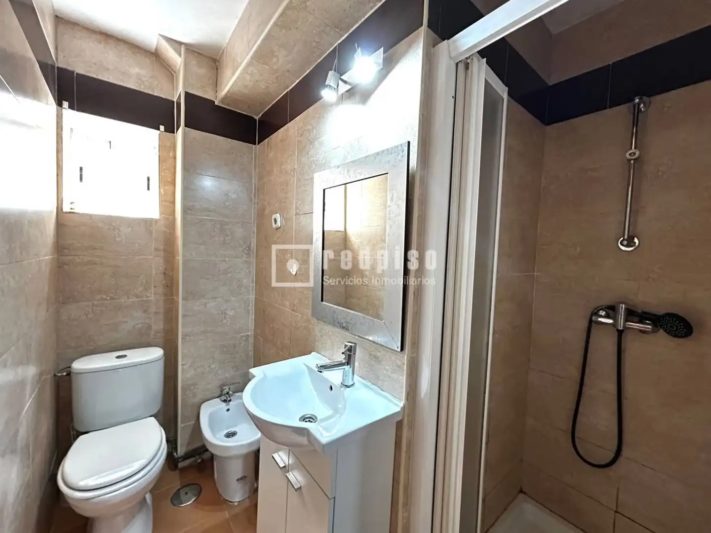 Piso con ascensor en venta en Chorrillo, imagen 19