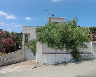 Exterior view of House or chalet for sale in Tordera  with Terrace, Swimming Pool and Balcony