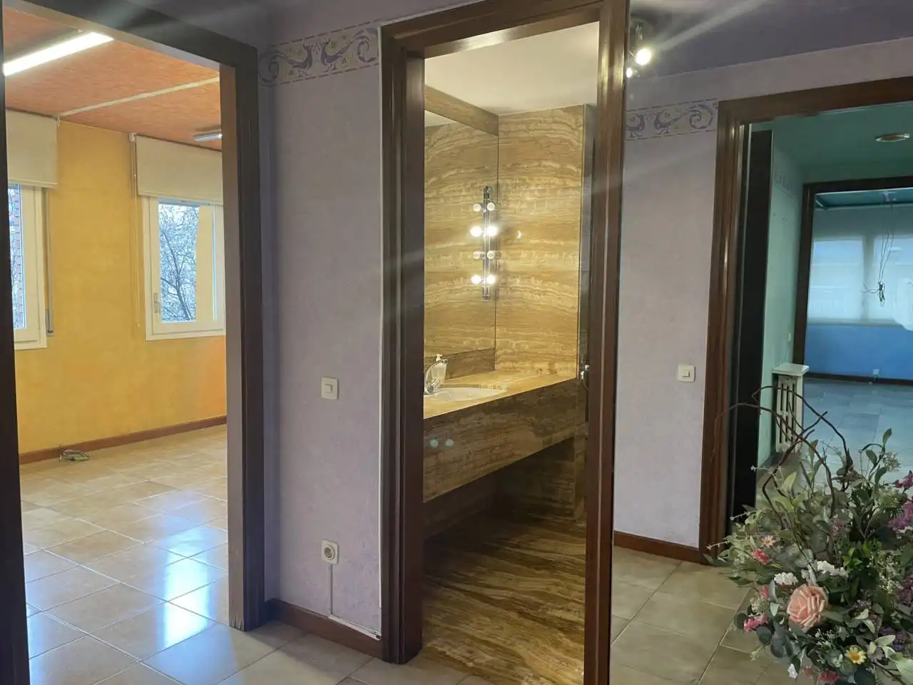 Bathroom of Flat for sale in Olot  with Air Conditioner, Heating and Terrace