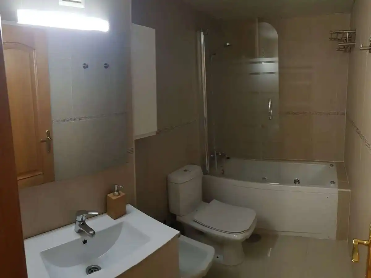 Pis amb piscina en venda a Bellavista - La Palmera