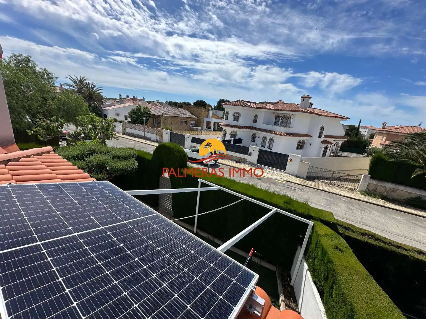 Vista exterior de Casa o chalet en venta en Mont-roig del Camp con Piscina y Amueblado